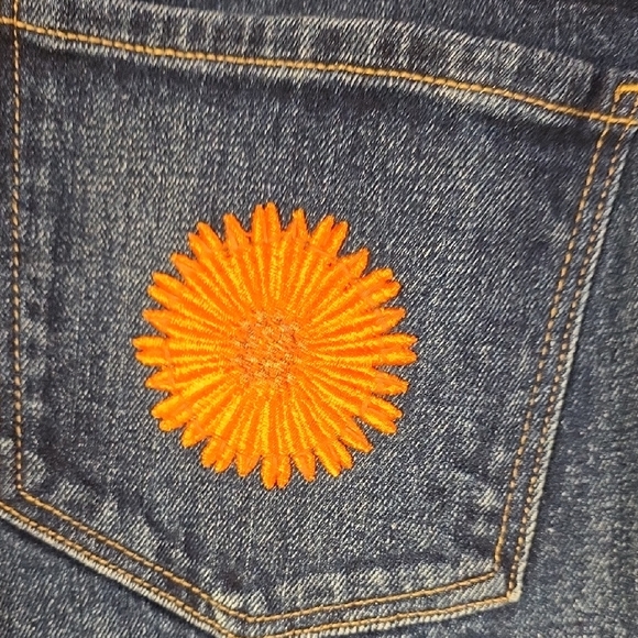 @Sushisthrifting Requested Sunflower Embroidered Denim Mini Skirt - Picture 7 of 8